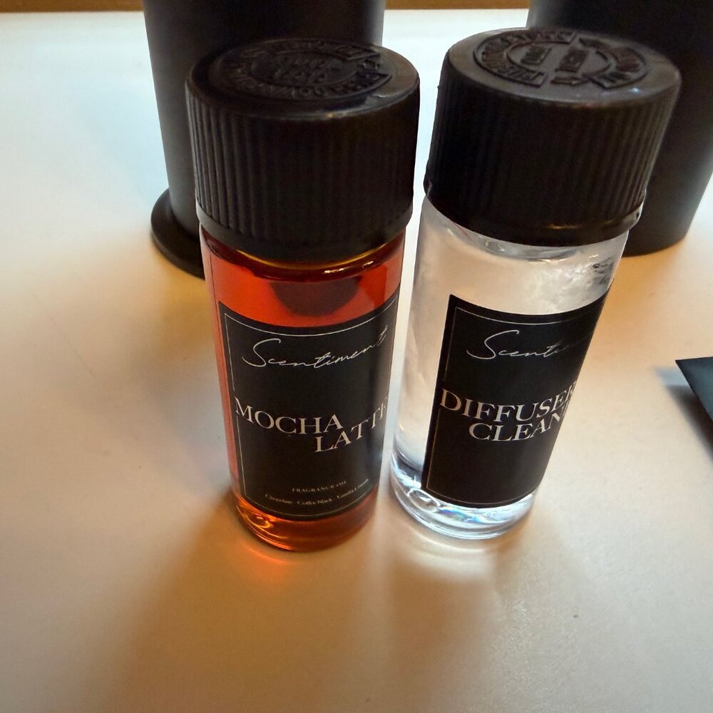 Scentiment Aroma Diffuser + Mini diffuser, Oils , Remote, WIFI & Bluetooth - Picture 3 of 4